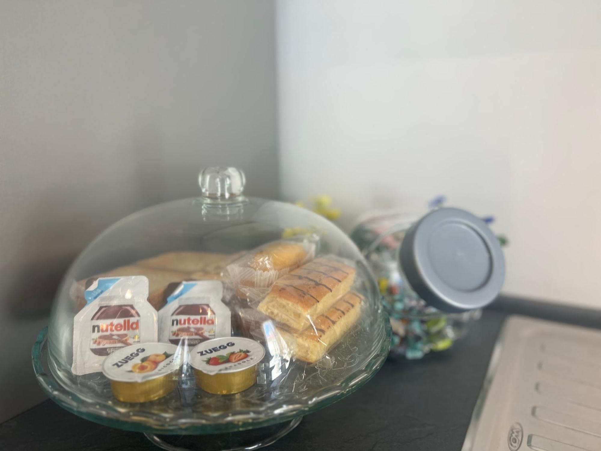 Regina Milano In Melegnano - Wifi, Breakfast Box And Terrace公寓 外观 照片