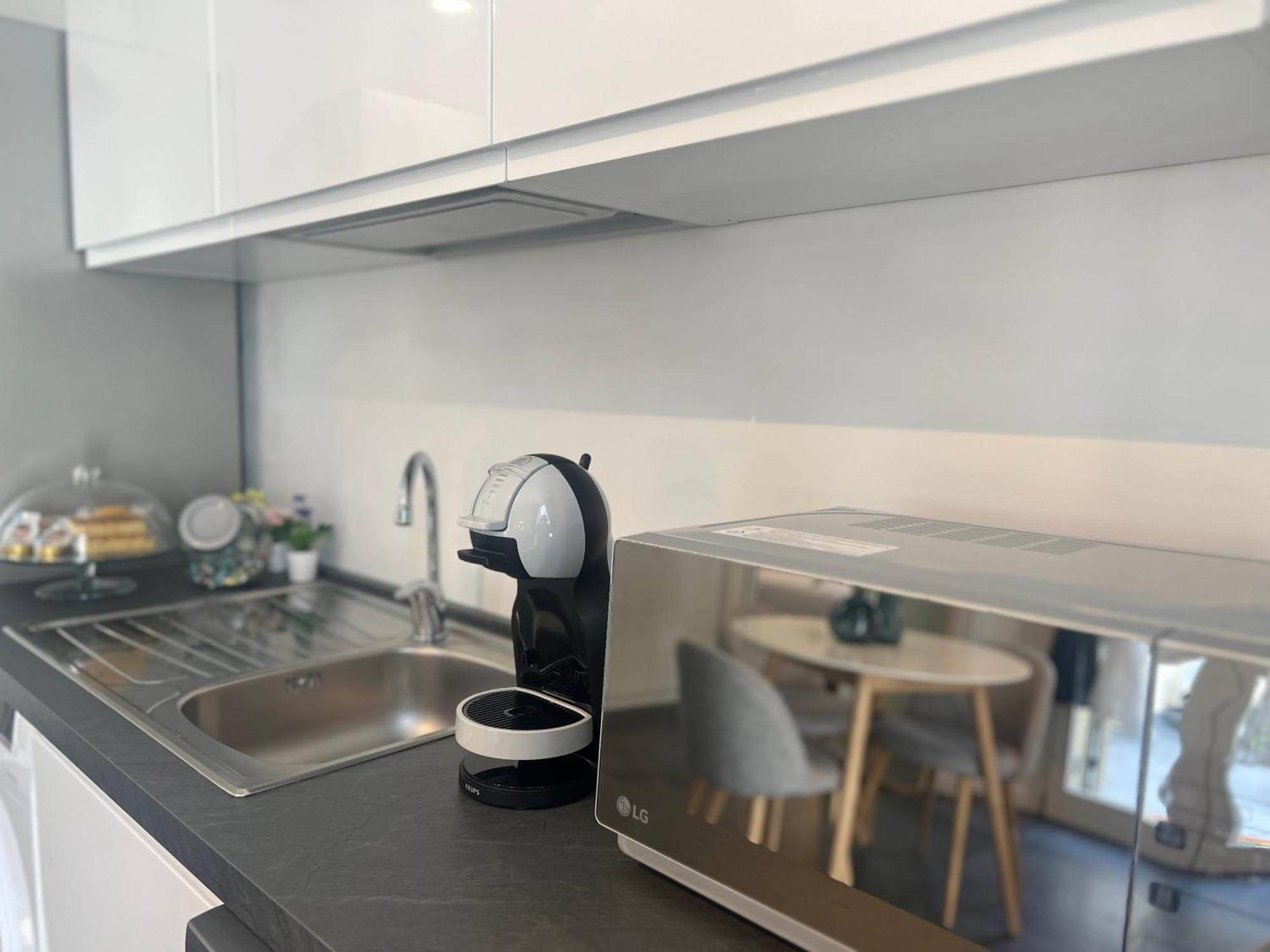 Regina Milano In Melegnano - Wifi, Breakfast Box And Terrace公寓 外观 照片
